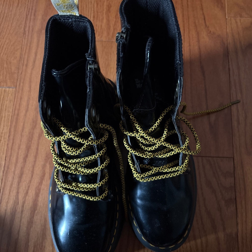 Dr. Martens Jadon Max Boot (Platform)